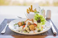 Victoria Falls Safari Lodge - breakfast