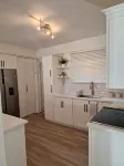 2 Bed Parking Gated Modern - 2-Sterne