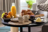 Yuna Saint-Honoré - Serviced Apartments - Airport Shuttle