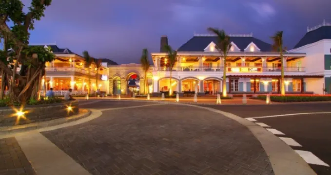 Chez Cozy's Hotels in 