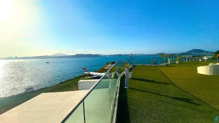 Apartment in the Causeway Amador Отели рядом с достопримечательностью «Punta Culebra Nature Center»