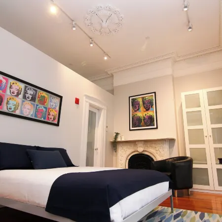 Maverick Suites at 40 Temple St