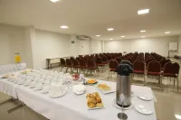 Lagoon Prime Hotel Hotels in Confins