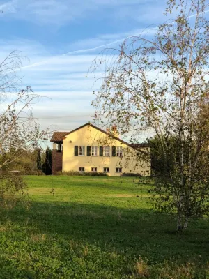 Cascina San Giorgio Hotels in Lu