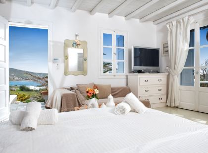 Manu Mykonos  Beach Villas & Bungalows