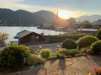 Hotel garni Fischerweber am See Hotels in Rottach-Egern