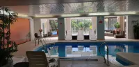 Diplomat Hotel and Spa - Pools