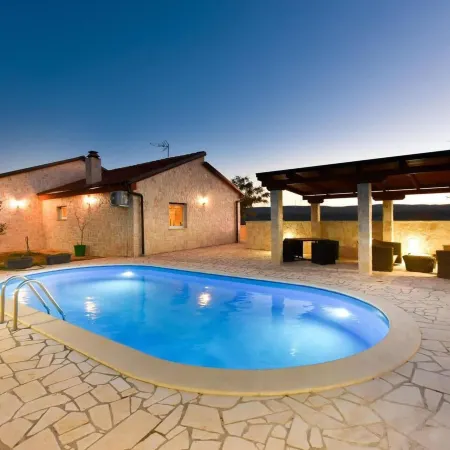 Stone House Captivating Villa in Pridraga, Zadar
