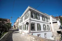 Lina Guest House Hotéis em 