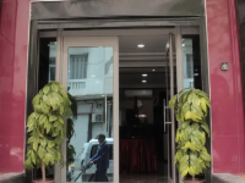 Le Parisien Tunis Hotels in Tunis