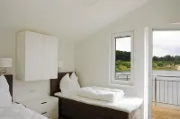 Holiday Home Near the Lake in Hechthausen