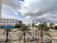 EVASION LOISIR YASMINE HAMMAMET - Bergblick