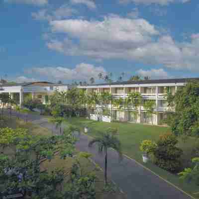 Pegasus Reef - A Beach Resort in Colombo Hotel Exterior
