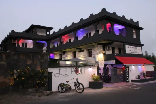 Le Pôle Hotel a 