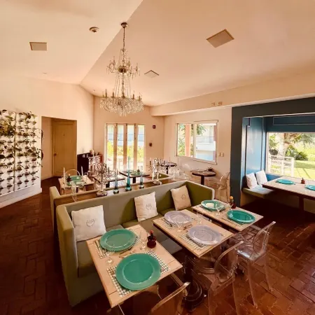 Asclepios Wellness & Healing Retreat