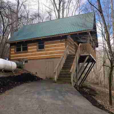 Blessed Nest 1 Bedroom Cabin by RedAwning Hotel Exterior