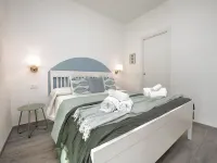 aMoneglia, 2 minutes walk to the beach, PVT PARK Hotels in Moneglia