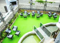 Wils Hotel SUpreme