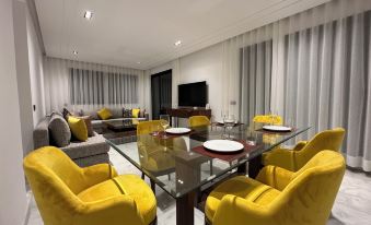 Les Joyeux Luxury Suites & Appart