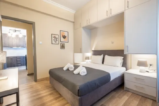 Kastella Waves Chic 2-Bedroom Getaway