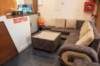 Hotel Madhav Palace Hotels in Mayapur