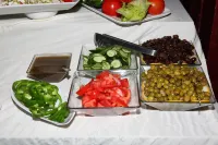 Midtown Hotel & Suites - Desayuno