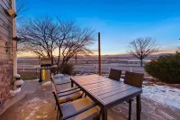 Spacious Home W/ Fun Amenities | Lake & Mtn Views Hotels in Loveland