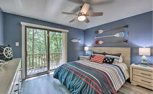 Newly Renovated 2-Bedroom Condo at Beautiful Lake Ouachita-Mountain Harbor