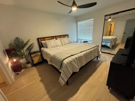 Boho Island Paradise - Remodeled 2BR/2BA Отели рядом с достопримечательностью «Ваиколоа-Виллидж Голф Клаб»