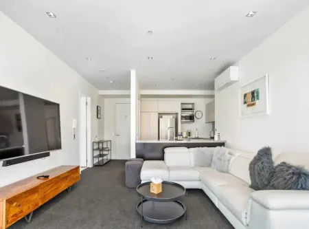 Stunning 2Br Viaduct Views w Parking Zodiak Stays Отели рядом со станцией Станция Бритомарт