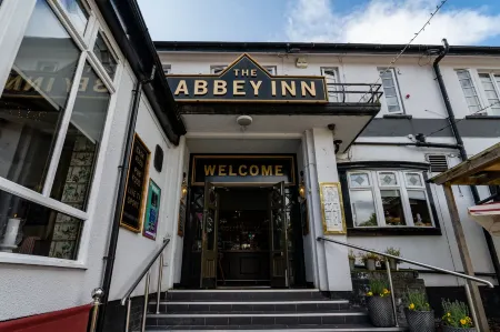 The Abbey Inn Отели рядом с достопримечательностью «Tesco Superstore»