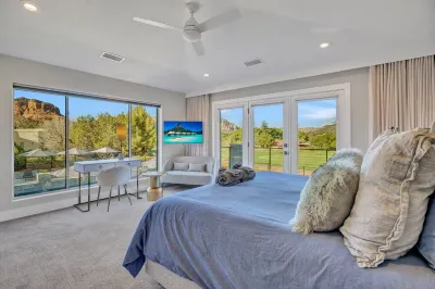 Fairway to Heaven - Luxury 6 BD home sleeps 16