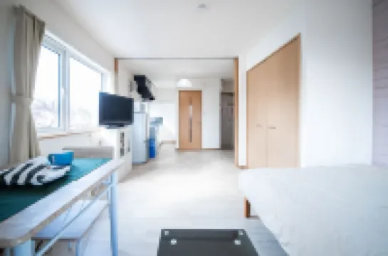 Sumiyoshi House Room A