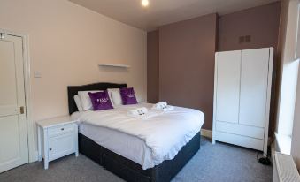 Pillo Rooms - Cosy 2 Bed House in Eccles