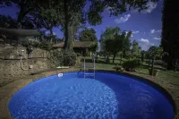 Casale Delle Papere with Private Pool Near Rome - Villas