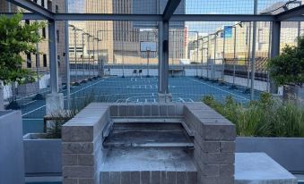 Stay at Cape Station