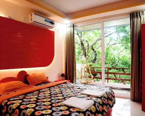 Laxmi Empire Guest House Hotels in Solim