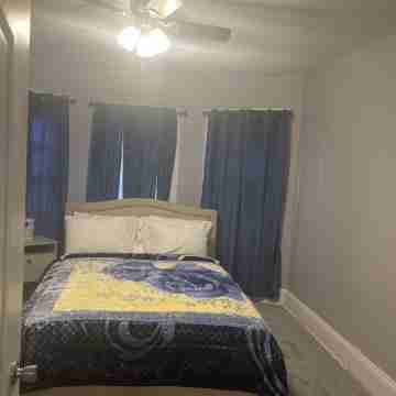 Kid friendly neighborhood!  Everyone is welcomed in this cozy apartment home! Rooms