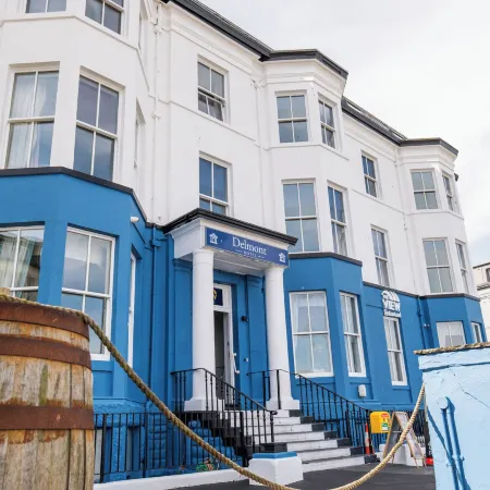 Delmont Hotel & View Restaurant