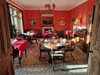 Cambus O' May Traditional Highland Hotel