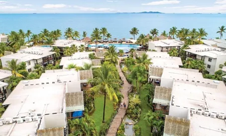 Fiji - Whyndham- Beachfront Resort- Denarau - 1 BR Отели рядом с достопримечательностью «SeaFiji Fast Boat Transfers»