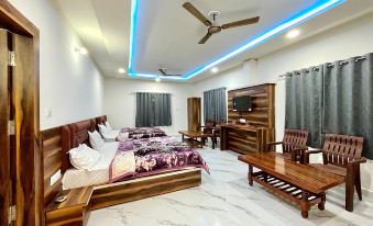 Manya Palace