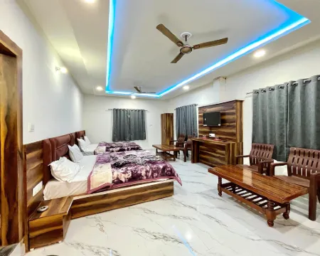 Manya Palace Hotels in Orchha