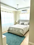 Juba Sound Retreat Apt#2Peaceful beautiful 2-bedroom apartment in TCI & Pool. Hotels near Long Bay Beach