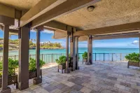 Napili Oceanfront Tropical Paradise, beach, AC, remodeled