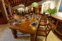 Luxury Private 5-bedroom Villa in Casa de Campo, Fully Staffed, Two Golf Carts