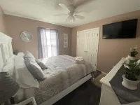 Cozy Dream Cottage/short distance from beautiful white sand beaches