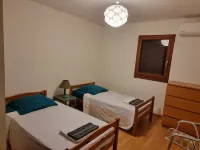 Comfortable apartment 2 minutes from the beach  호텔