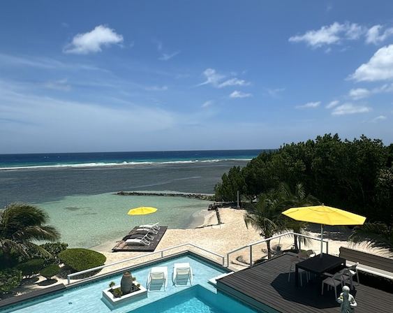 Newly Expanded! Lavish & Exclusive Beachfront Mansion.