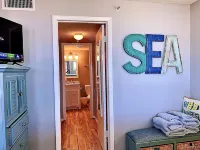 Oceanfront condo with patio, pool/pet friendly